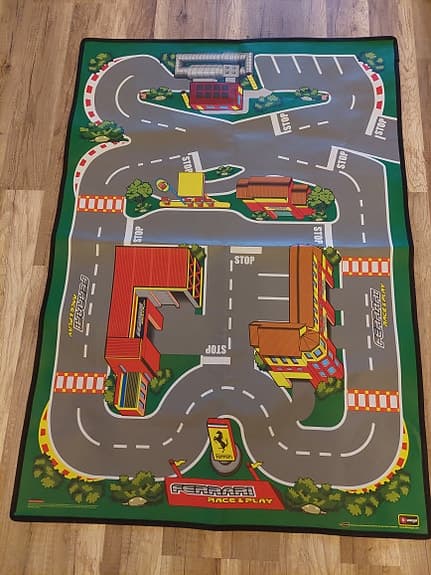 Lekmattor med bilbanor för barn