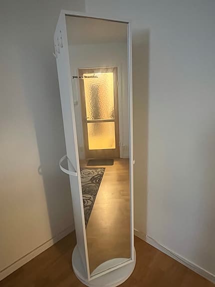 spegelskåp med hyllor vit