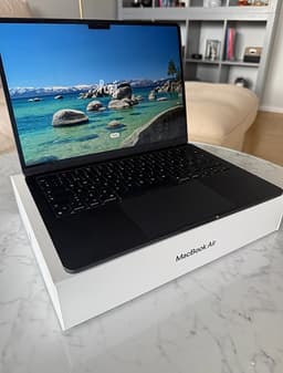 MacBook Air M2 13,6” (2022) - 8GB / 256GB - Midnight