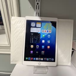 Pad (2019) 7th gen 10.2″ 32GB Wi-Fi – 3 mån garanti