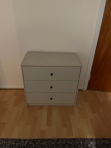 IKEA byrå med 3 lådor vit