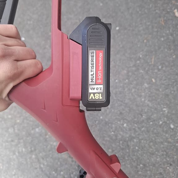 Meec tools 18V batteridriven grästrimmer röd