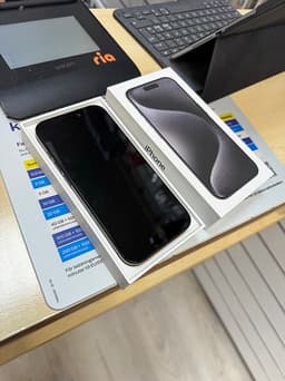 Apple iPhone 15 Pro 256 GB
