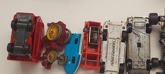 29 st vintage leksaksbilar – Corgi Esso, Nylint & Made in Japan