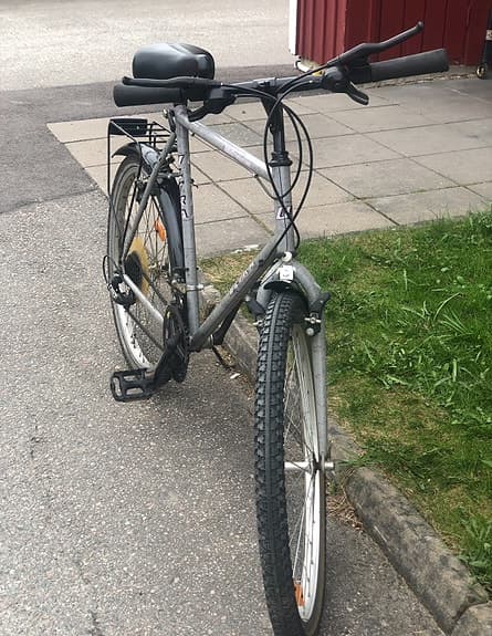 28 tum Villara / 7 växlar / handbroms & pakethållare