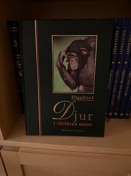 Djur i världens natur – bokserie om djur
