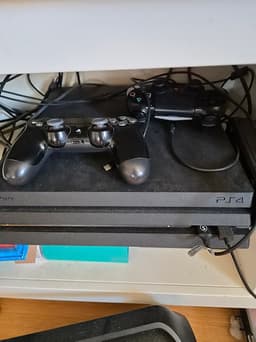 Sony Playstation 4 PRO spelkonsol svart