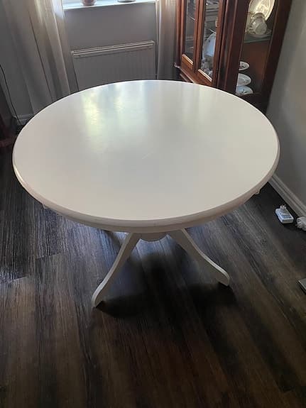 MIO vitt runt bord (Cordelle)
