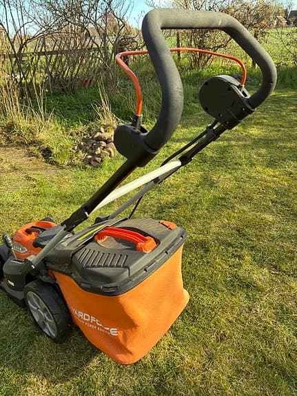 Gräsklippare elektrisk. Yard Force.