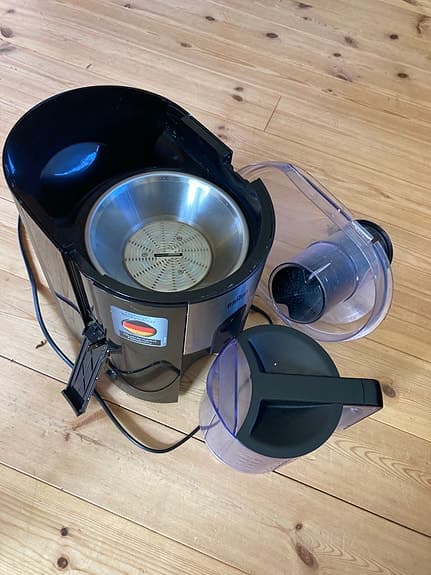 Braun juicepress svart