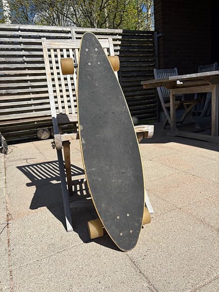 Longboard skateboard