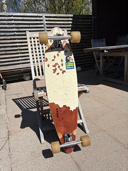Longboard skateboard