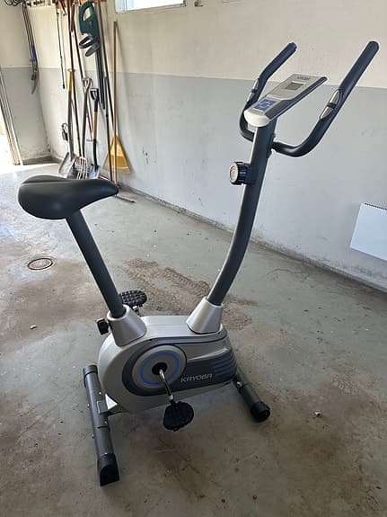 Motionscykel med display grå/svart