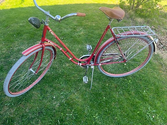 Monark stadscykel 28" unisex L röd