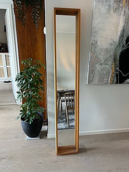 Spegel från Miljögården i Lund