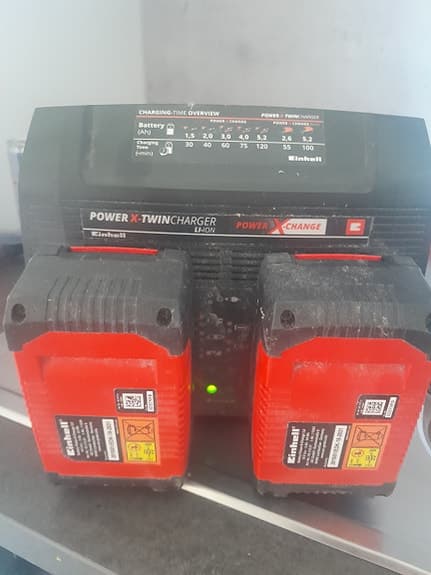Einhell gräsklippare batteridriven röd