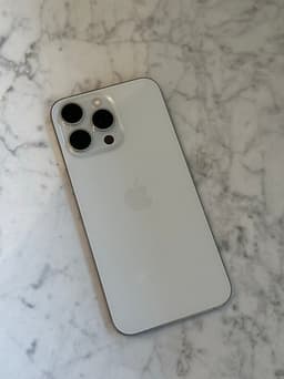 iPhone 15 Pro Max 256 GB vit endast Comviq tele2