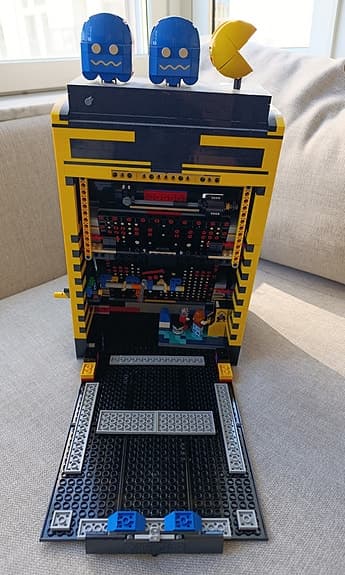 Lego Pac-Man 10323
