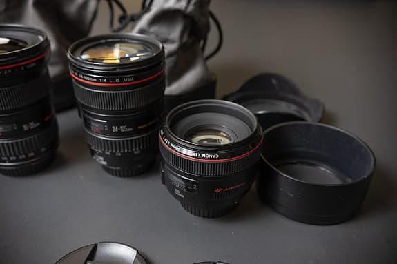 Canon EF 24-105mm f/4, 16-35mm II f/2.8, 50mm f/1.2