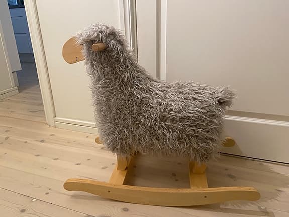 Gungstol får- ej mycket använd