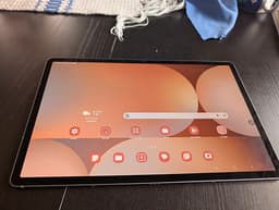 Samsung  galaxy tab10plus