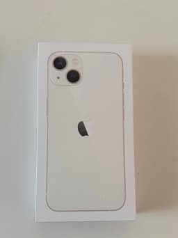 Apple iPhone 13