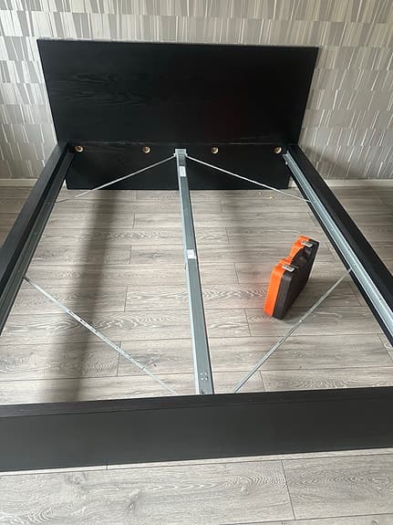 IKEA säng med lådor
