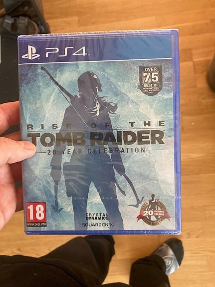 Rise of the Tomb Raider 20 Year Celebration PS4 spel