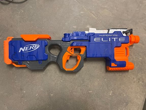 Nerf elite hyperfire