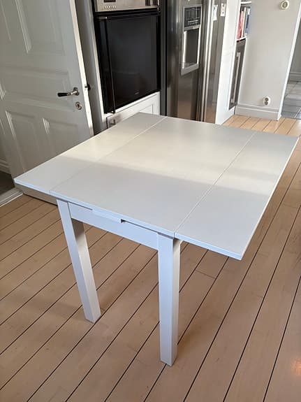Infällbart bord