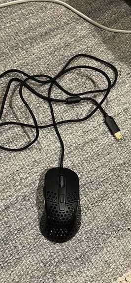 Xtrfy M42 RGB gamingmus svart