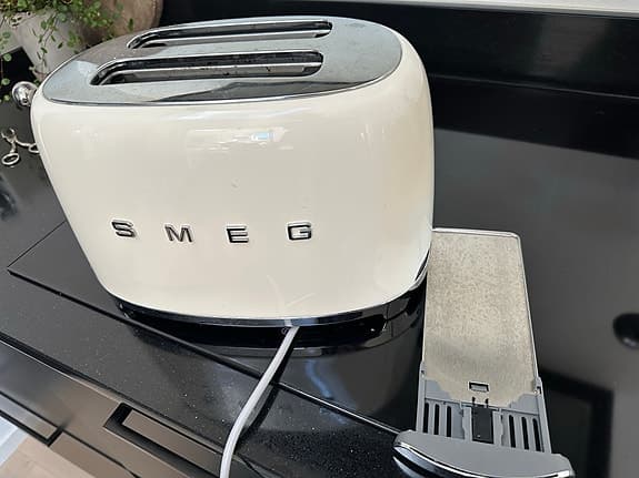 Smeg brödrost 2-skivor vit
