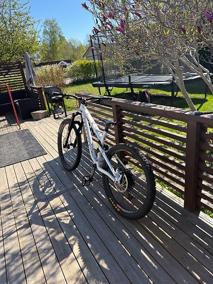 Commencal meta sx v4 2024 FULLSERVAD