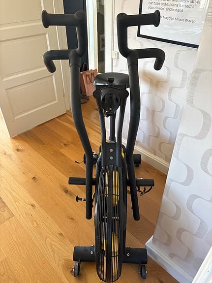 AIRBIKE RENEGADE motionscykel svart/gul