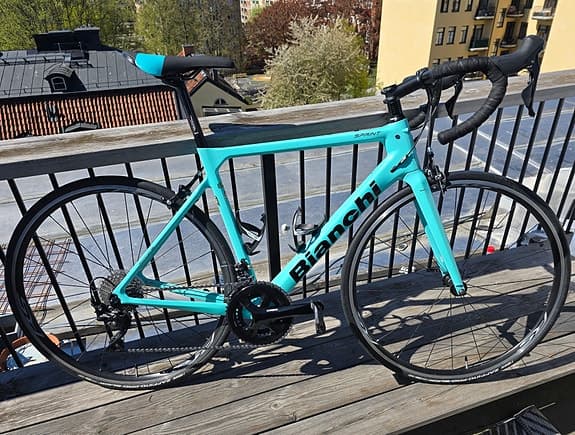 Bianchi Sprint 105 Nyskick! 22vxl - knappt använd Stl 55 för 172-180