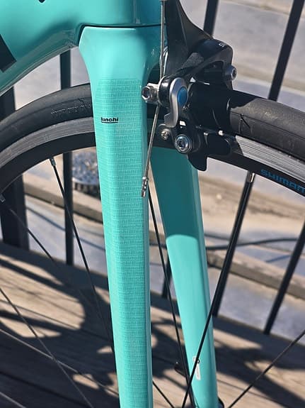 Bianchi Sprint 105 Nyskick! 22vxl - knappt använd Stl 55 för 172-180