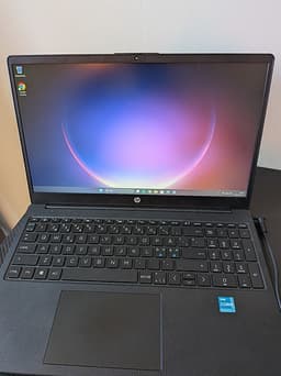 HP bärbar dator 15" i3