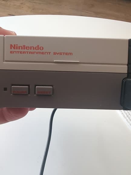Nintendo NES 8-bit spelkonsol