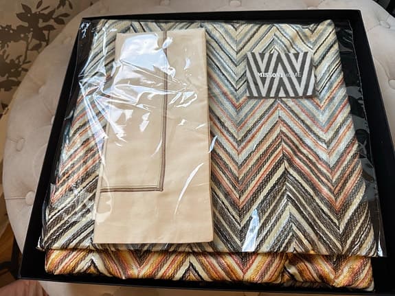 Extremt exklusiva (broderade!!!) sängkläder från Missoni!
