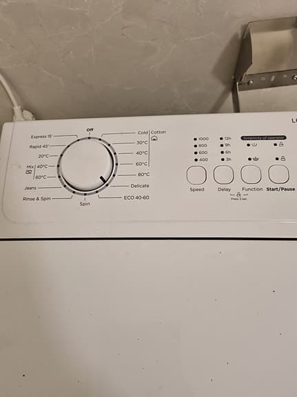 Logik toppmatad tvättmaskin vit