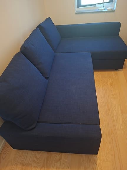 IKEA bäddsoffa med schäslong mörkblå