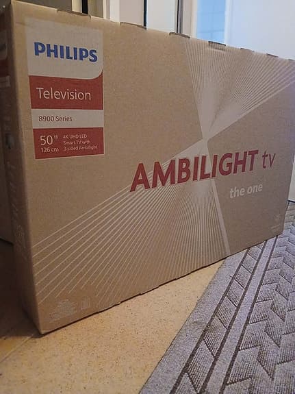 Philips Ambilight TV 50"