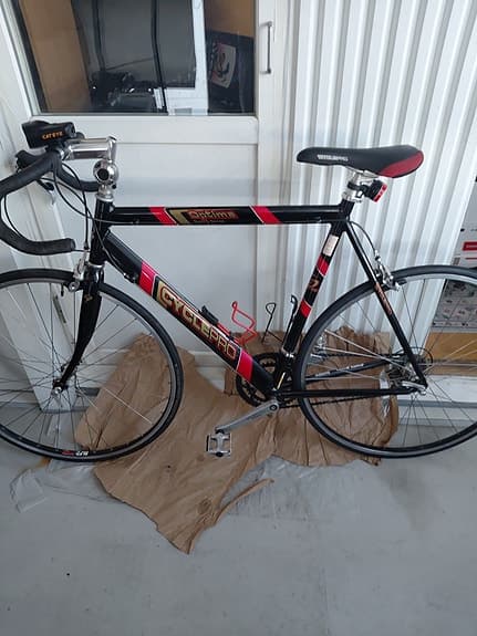 Optima Racer serie 58 cm- Nyservad och mycket bra skick