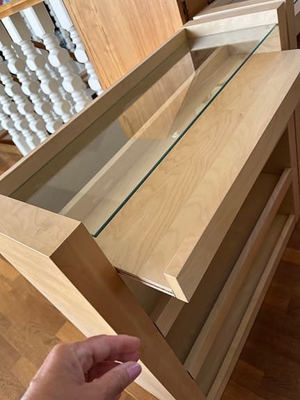 Malm Sängram och sängbord