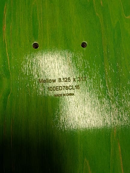 Almost Skateboard deck 8.125"
