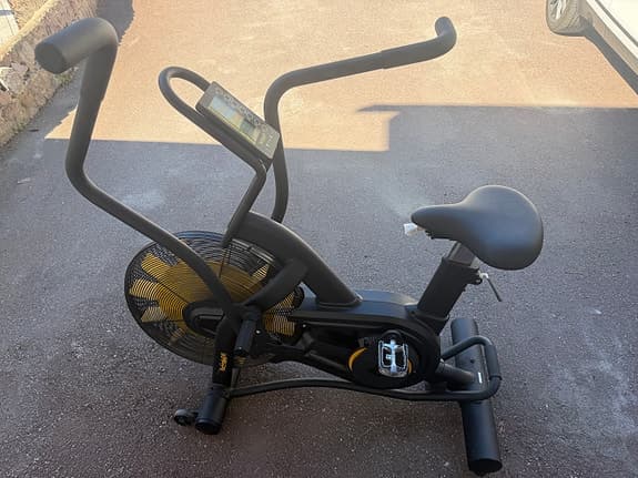 Renegade motionscykel airbike svart/gul