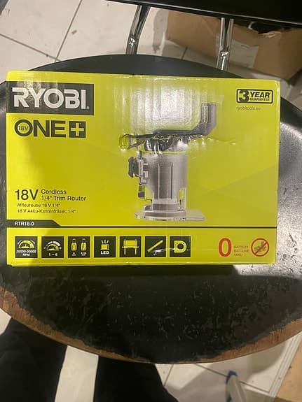 Ryobi One+ RTR18-0 18V trimmerfräs 1/4"