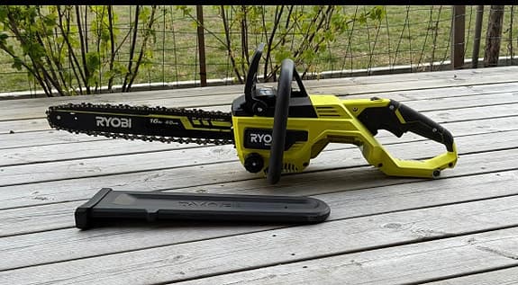 Ryobi motorsåg 36V 40 cm svärd