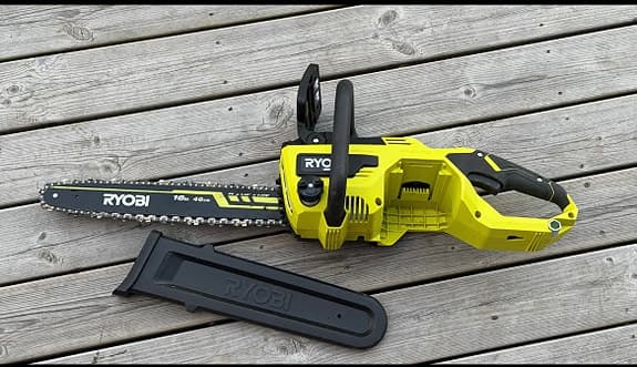 Ryobi motorsåg 36V 40 cm svärd
