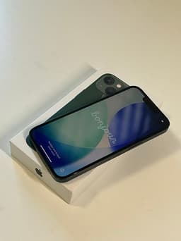 Apple iPhone 13 - utmärkt skick i grön